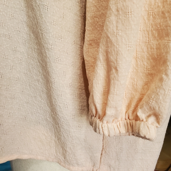 Banana Republic Top - Picture 6 of 8